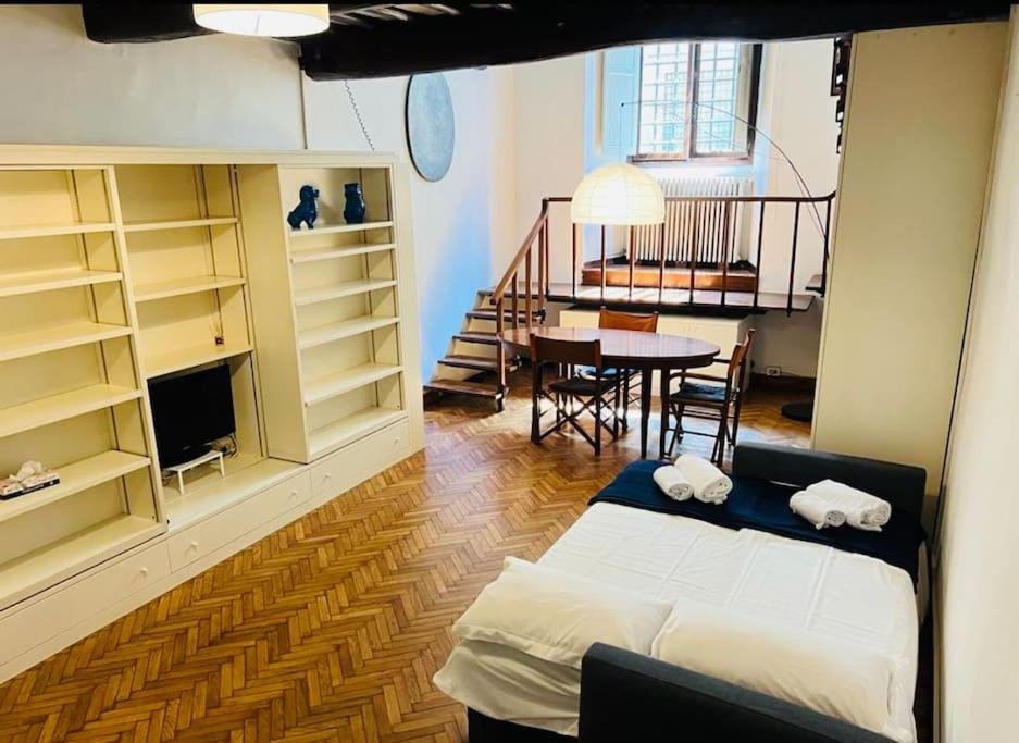 Ponte Vecchio Cozy Oltrarno Apartment Florenz Exterior foto