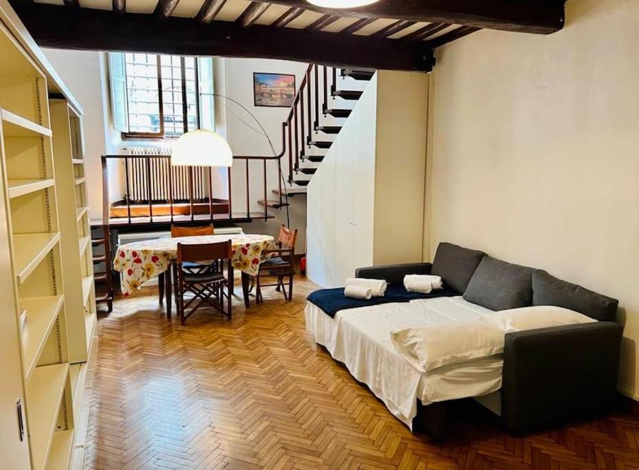 Ponte Vecchio Cozy Oltrarno Apartment Florenz Exterior foto